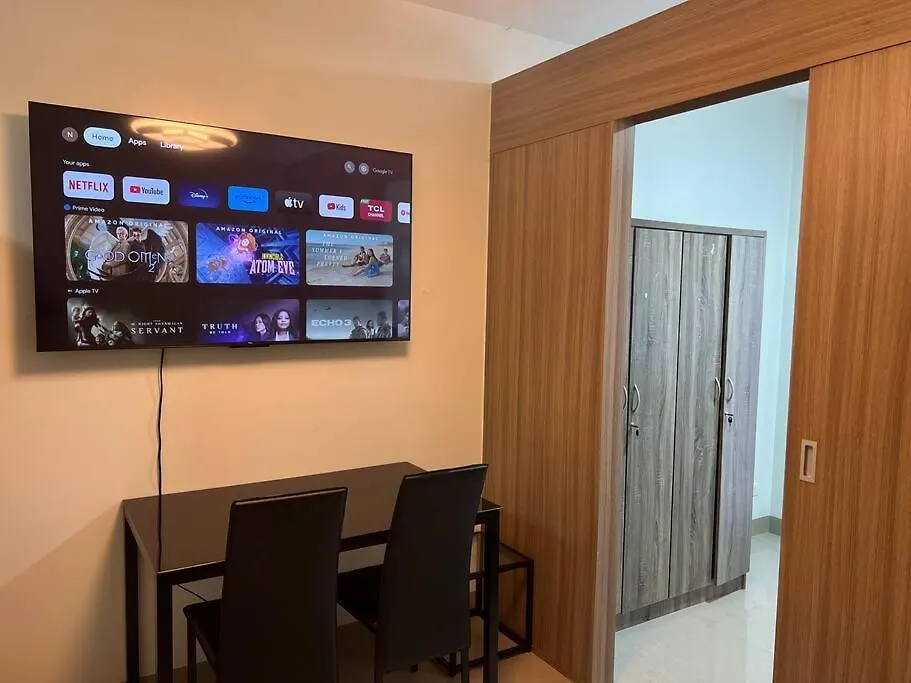 Luna Suite In Shore 2 Near Moa Manila 0*,  Philippines